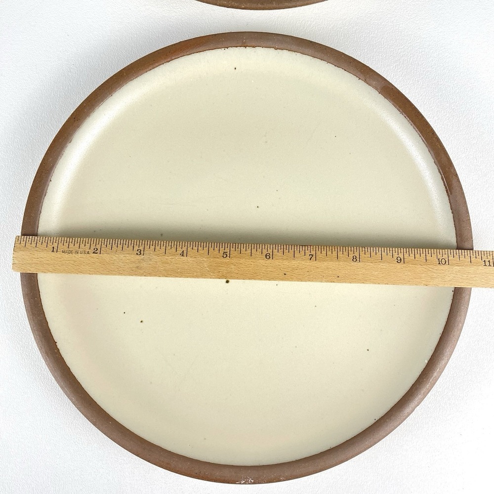 East Fork Pottery Panna Cotta 2 Dinner Plates (10.5") Brown Fleck Tan Rim - Picture 4 of 6